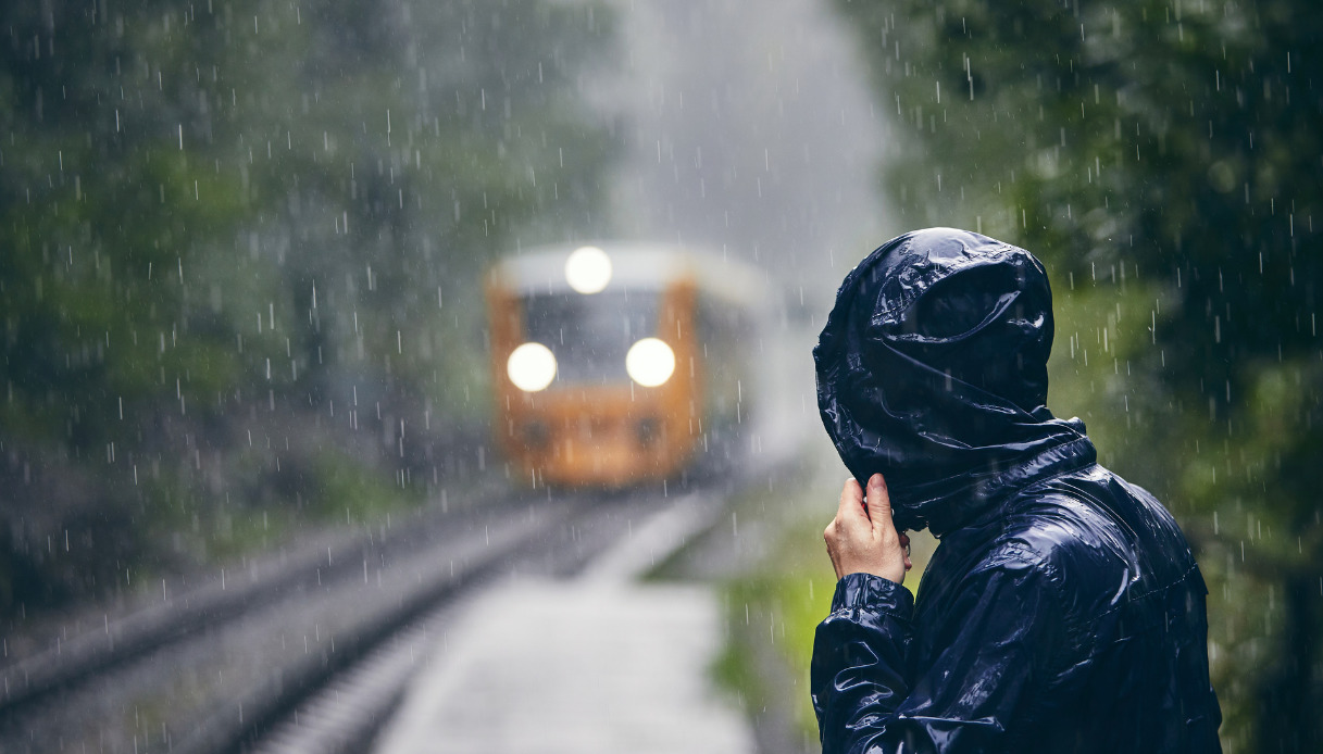 Allerta meteo, violenti temporali e grandine: le regioni a rischio