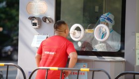 Covid, 80mila turisti bloccati in un’isola per il lockdown