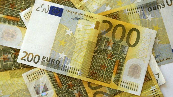 Bonus 200 euro autonomi, slittano ancora le domande: la nuova data