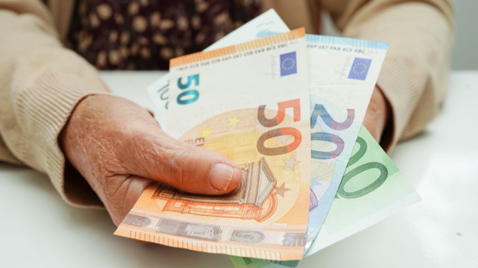 Pensione di novembre: bonus da 150 euro, rivalutazione e calendario pagamenti
