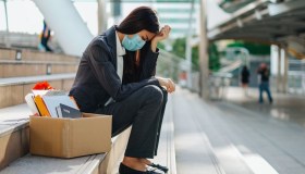 Migliaia di posti di lavoro a rischio in Italia: cosa sta succedendo