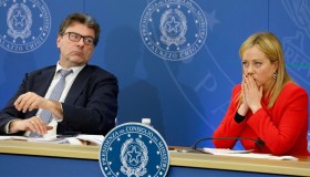 Manovra, Giorgetti: “Aiuti mirati e temporanei”. Cosa cambia per gli italiani nel 2023