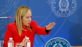 Manovra, nuova stretta sul Reddito: ecco chi rischia