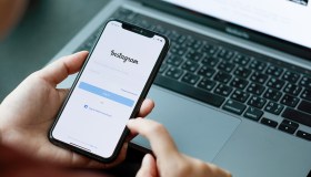 Instagram down, account sospesi e problemi per milioni di utenti