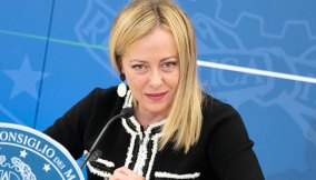 Attenzione alla truffa con i volti di Meloni e Draghi: come funziona