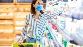 Latte, formaggio e carne a rischio: presto potrebbero diventare introvabili, o carissimi