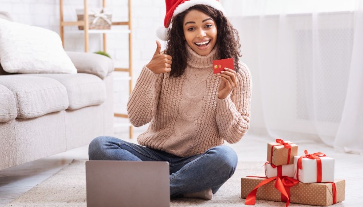 Acquisto regali di Natale con carta: 3 cose a cui prestare attenzione