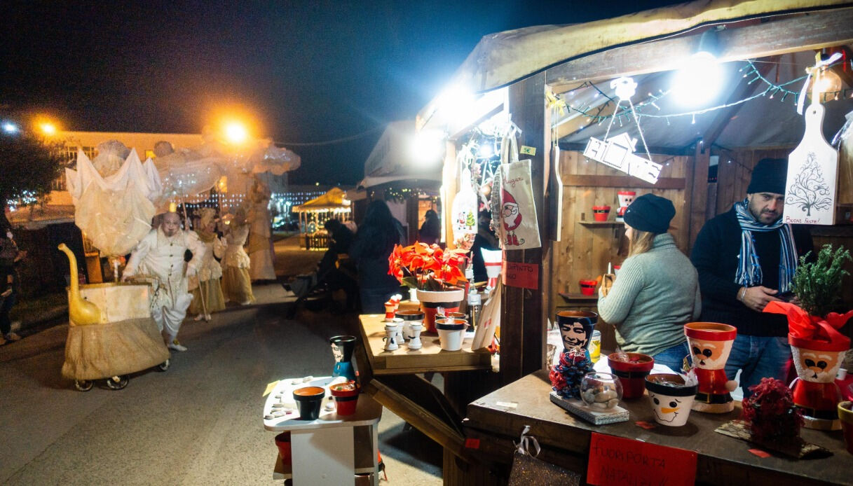 Ponte dell’8 dicembre, italiani in viaggio: le mete più gettonate e quanto spenderanno