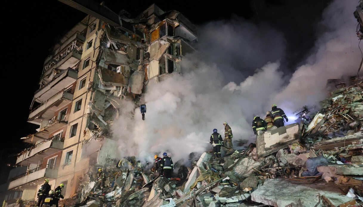 Ucraina, i russi prendono di mira i civili: cosa è successo a Dnipro