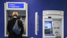 Bancomat bloccati, segnalazioni da tutta Italia: cosa è successo