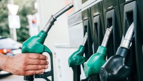 Prezzi di benzina e diesel in aumento nonostante i ribassi