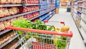 Stangata nel carrello della spesa: costi raddoppiati per un prodotto