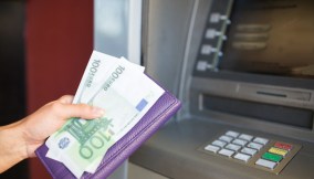 crack Silicon Valley Bank