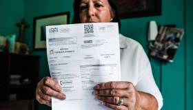 Bollette luce e gas, chi pagherà davvero meno ad aprile