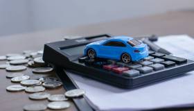 Assicurazioni auto: nuova mazzata per le famiglie. E il comparatore pubblico?