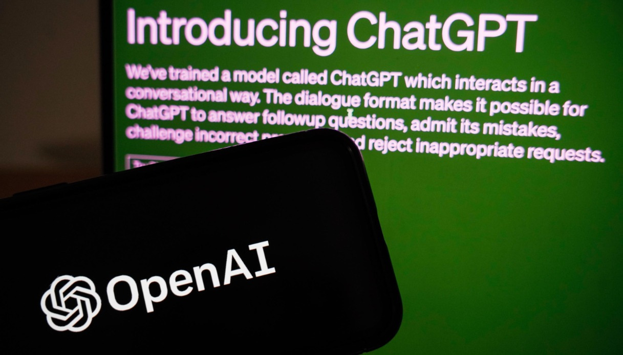 ChatGPT torna in Italia? Cosa sappiamo e come usarlo sul cellulare