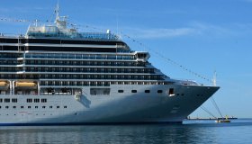 Stop alle navi da crociera nelle città europee: cosa succede