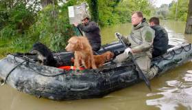 Alluvione, i rischi delle acque contaminate: ecco i sintomi