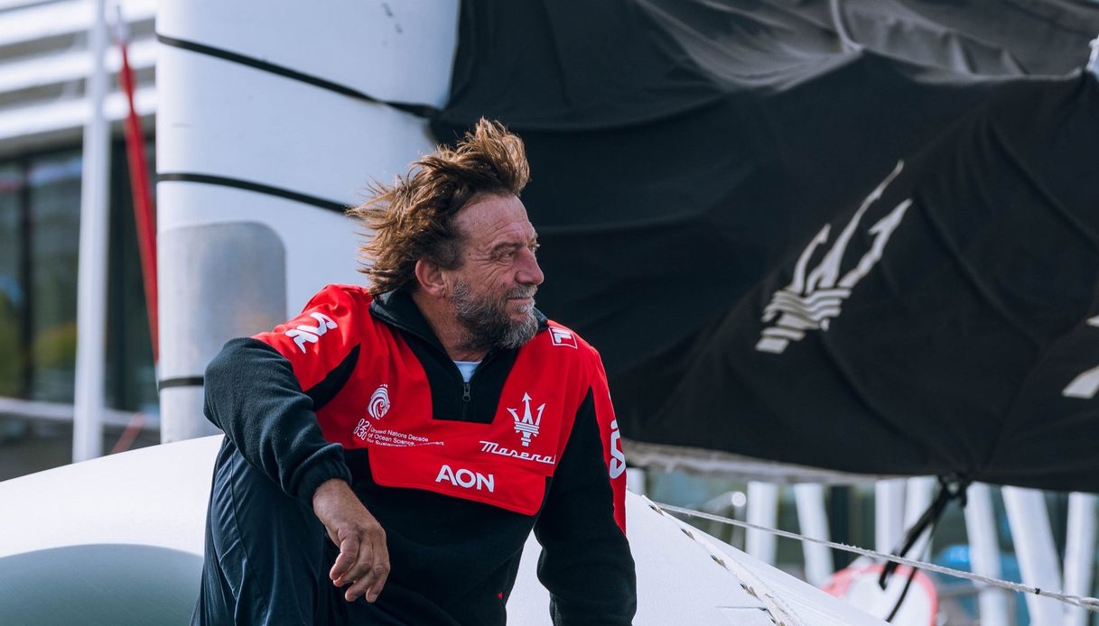 Giovanni Soldini racconta Aroundtheblue: “Non è più il tempo delle parole. Ora bisogna agire”