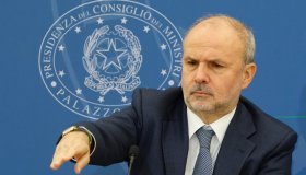 Il Covid non è ancora finito: l’allarme dagli Usa sul virus