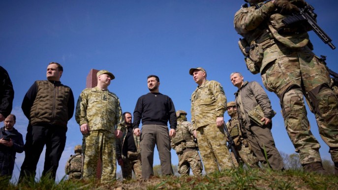 Guerra: partita controffensiva ucraina, distrutta la diga di Kherson. La situazione