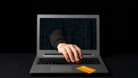 Con l’IA più attacchi informatici: ecco le nuove truffe