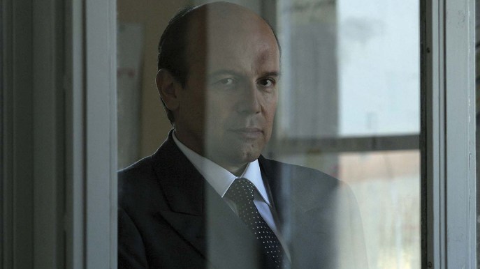 Il mito di Berlusconi: le serie tv e i film ispirati a lui