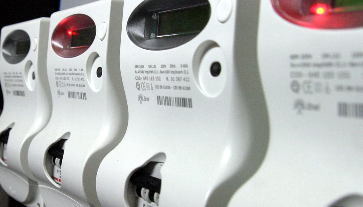 Bollette, luce in aumento ma lieve: quanto spende una famiglia