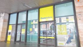 Poste Italiane assume: chi può candidarsi