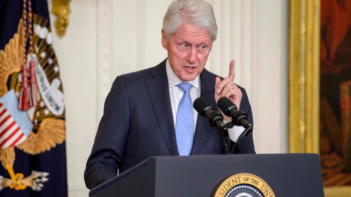 Come Bill Clinton si salvò dall’impeachment: lo scandalo che ha fatto storia
