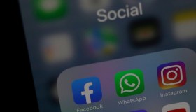WhatsApp, si può scrivere ai numeri sconosciuti: ecco come