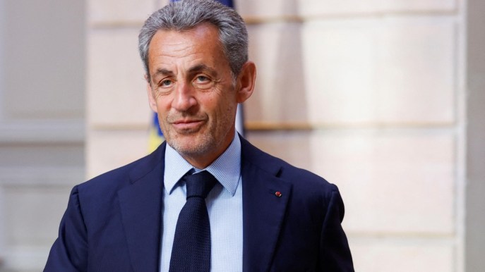 Le particolari origini di Nicolas Sarkozy: figlio di immigrati aristocratici
