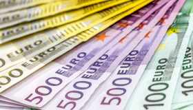 Incentivi auto, se la consegna è in ritardo niente sconto