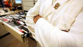 Compriamo sempre più farmaci: ecco perché