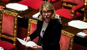 Cuneo fiscale, Manovra, extraprofitti: parla Sandra Savino (Mef)