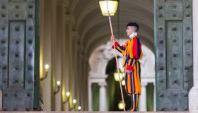 Rivoluzione in Vaticano: da oggi tutti possono candidarsi per lavorarci