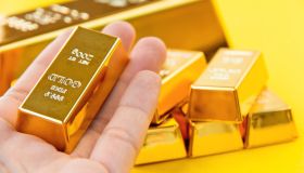 Perché il prezzo dell’oro sale e come investire