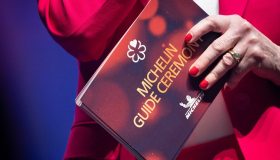 L’Italia ha due nuove Tre Stelle Michelin: quanto costa mangiare