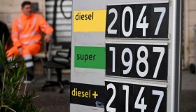 Benzina, sentenza ribalta tutto: la novità sui prezzi