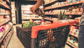 Cibo contraffatto in aumento: come riconoscere il falso Made in Italy