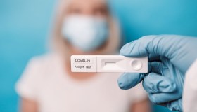 I sintomi della nuova variante Covid: come distinguerla dall’influenza