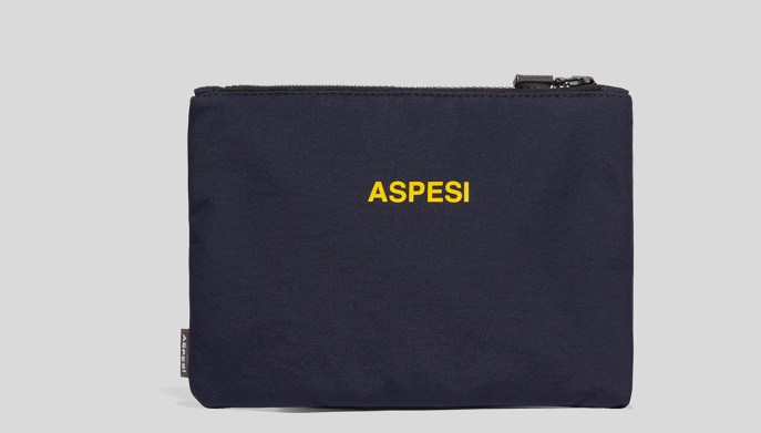 Un accessorio della linea ASPESI per Ethicarei.