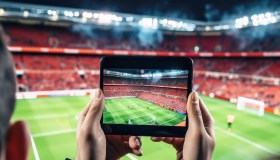 Calcio tra AI e digitalizzazione: come cambia la trasmissione in diretta degli eventi sportivi