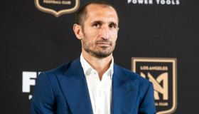 Giorgio Chiellini lascia il calcio giocato: possibile futuro nella Juventus