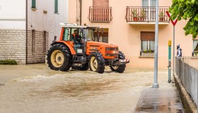 Il 2023 è stato un anno nero per la crisi climatica, in Italia un evento estremo al giorno