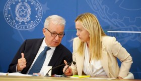 Giorgia Meloni sta spendendo più di Draghi, Conte e Renzi per i collaboratori di Palazzo Chigi