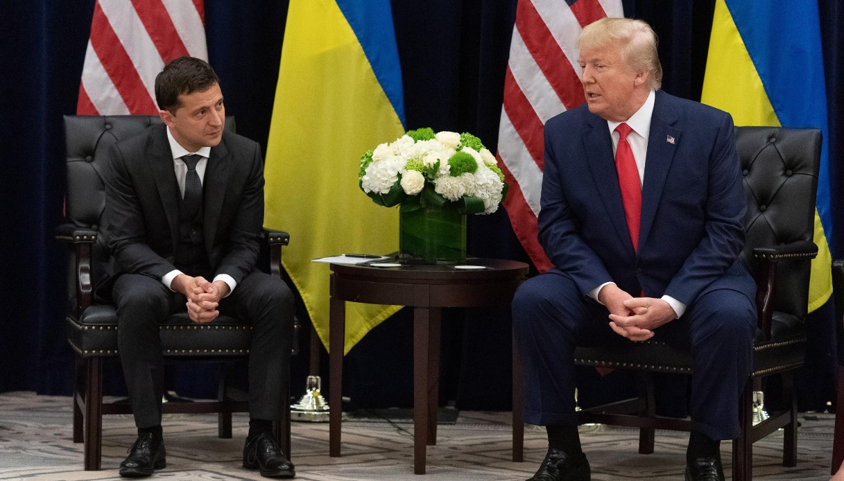 Trump pronto ad andare in Ucraina per fermare la guerra in 24 ore. Zelensky: “Venga a Kiev e lo faccia”