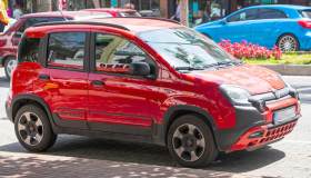 Fiat Panda cambia nome dopo 44 anni e diventa Pandina: sarà solo ibrida