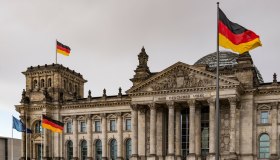 Germania, via alla settimana corta in 45 aziende: dove c’è già in Italia