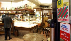 Buoni pasto per i lavoratori in smart working, ok all’esenzione Irpef fino a 4 o 8 euro